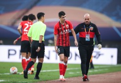 广州队训练开放日，转会期迎来里程碑引欢呼，亚冠在即，控场能力受关注的简单介绍u8娱乐app下载安装