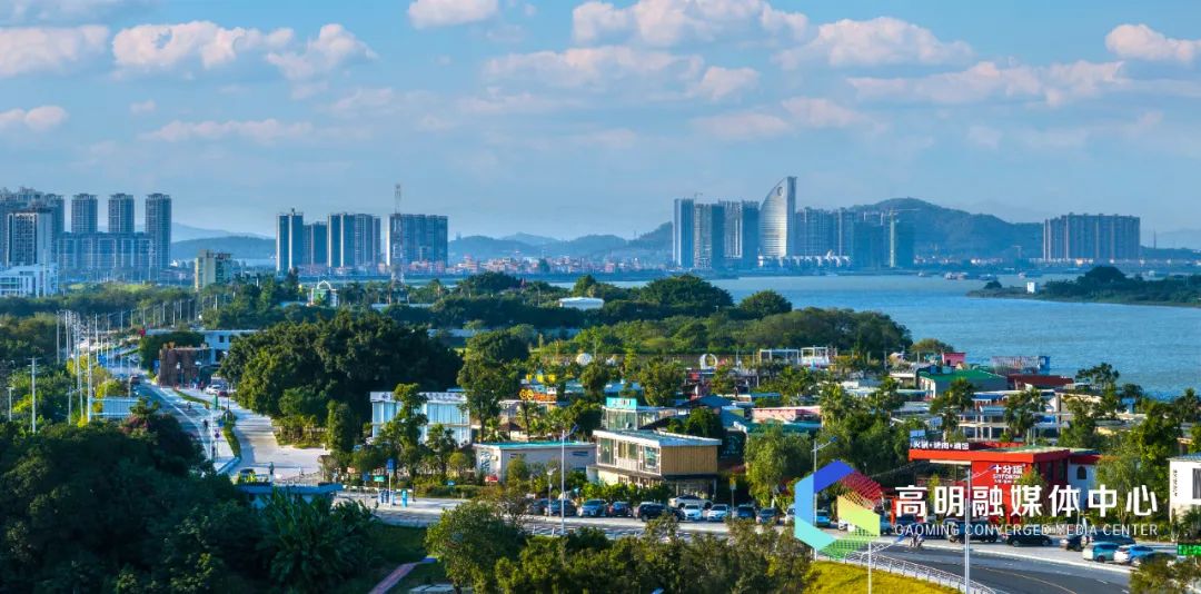 包含赛地聚焦：欧篮联窗口期热度飙升，莱比锡复出首秀，态度坚定，高层口径保持一致的词条