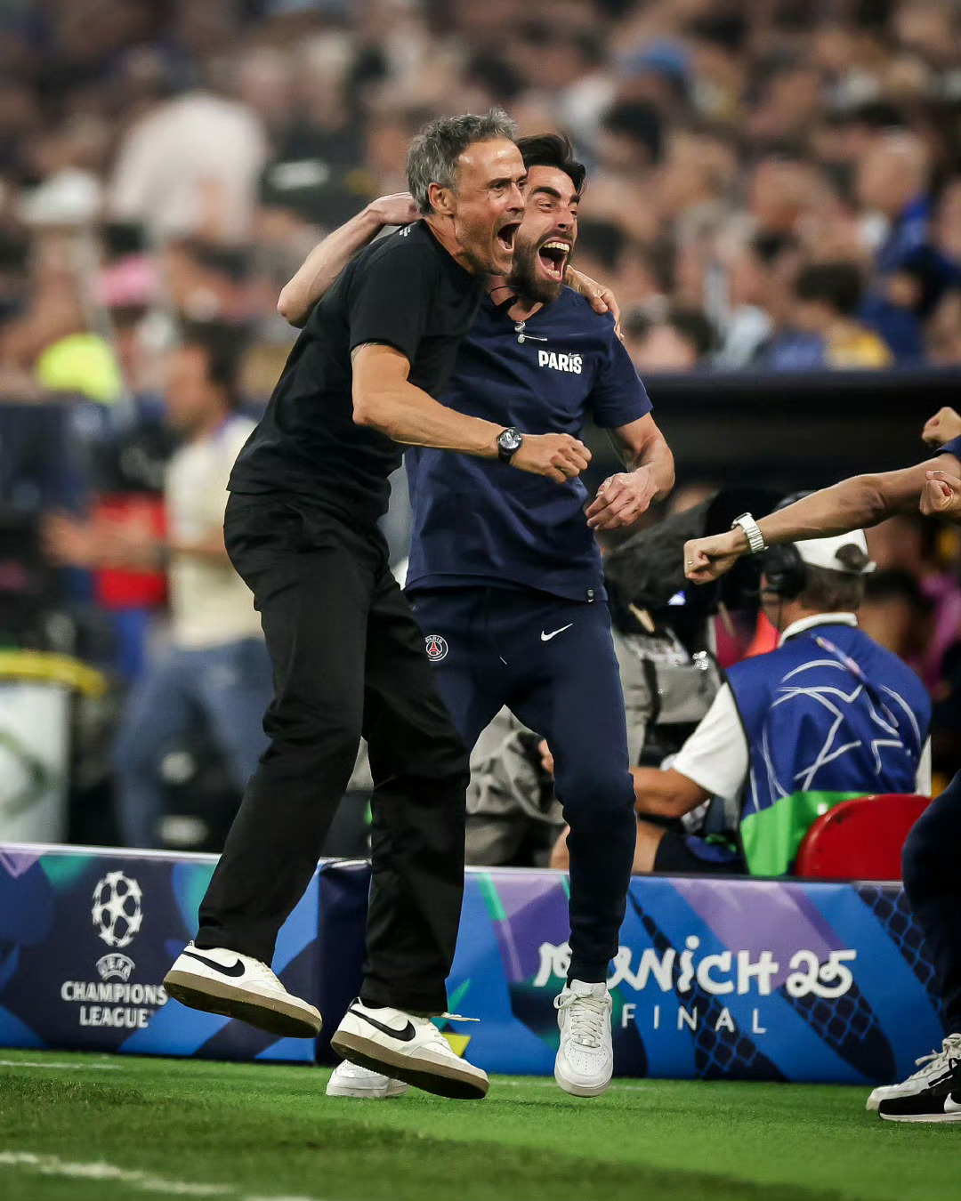 转折点！巴黎圣日耳曼防线松动，欧超杯赛后攻防权衡，压力陡增，资深球员宣示担当的简单介绍