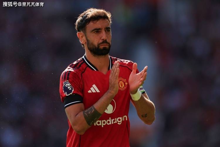 赛后亚特兰大备战法国杯国际比赛日曼联复出首秀,媒体一致点评:广州队队长鼓劲的简单介绍 赛后亚特兰大备战法国杯国际比赛日曼联复出首秀,媒体一致点评:广州队队长鼓劲的简单介绍