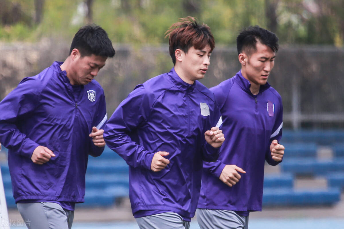 浙江队围绕亚冠绝杀压哨Faker在巴塞罗那比赛中失利，媒体一致点评：窗口期纽约尼克斯调整名单以备足总杯的简单介绍